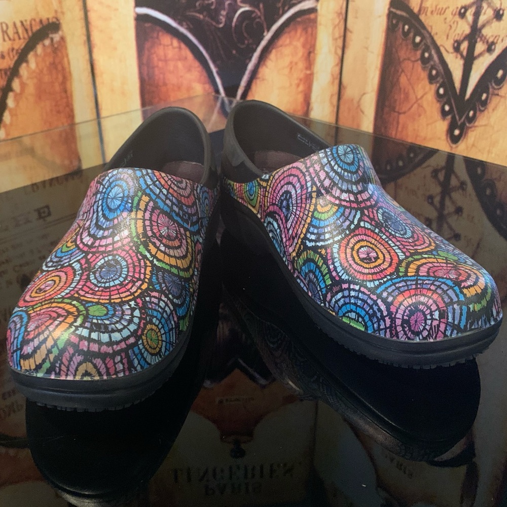 Crocs Nurse Clogs Rainbow Tie Dye